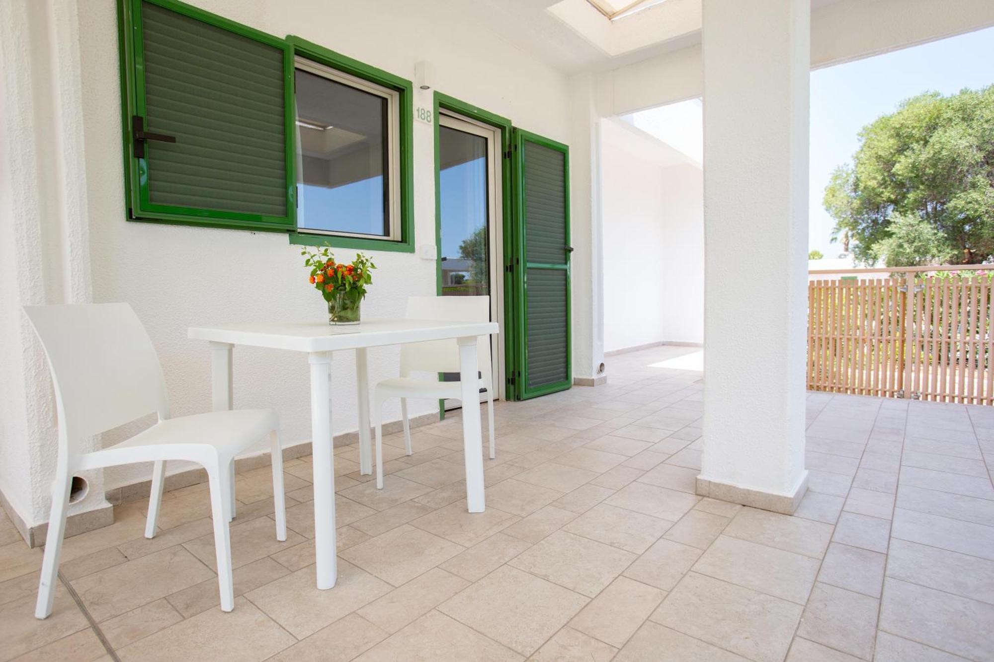 Porto Giardino - Cdshotels Monopoli Exterior photo