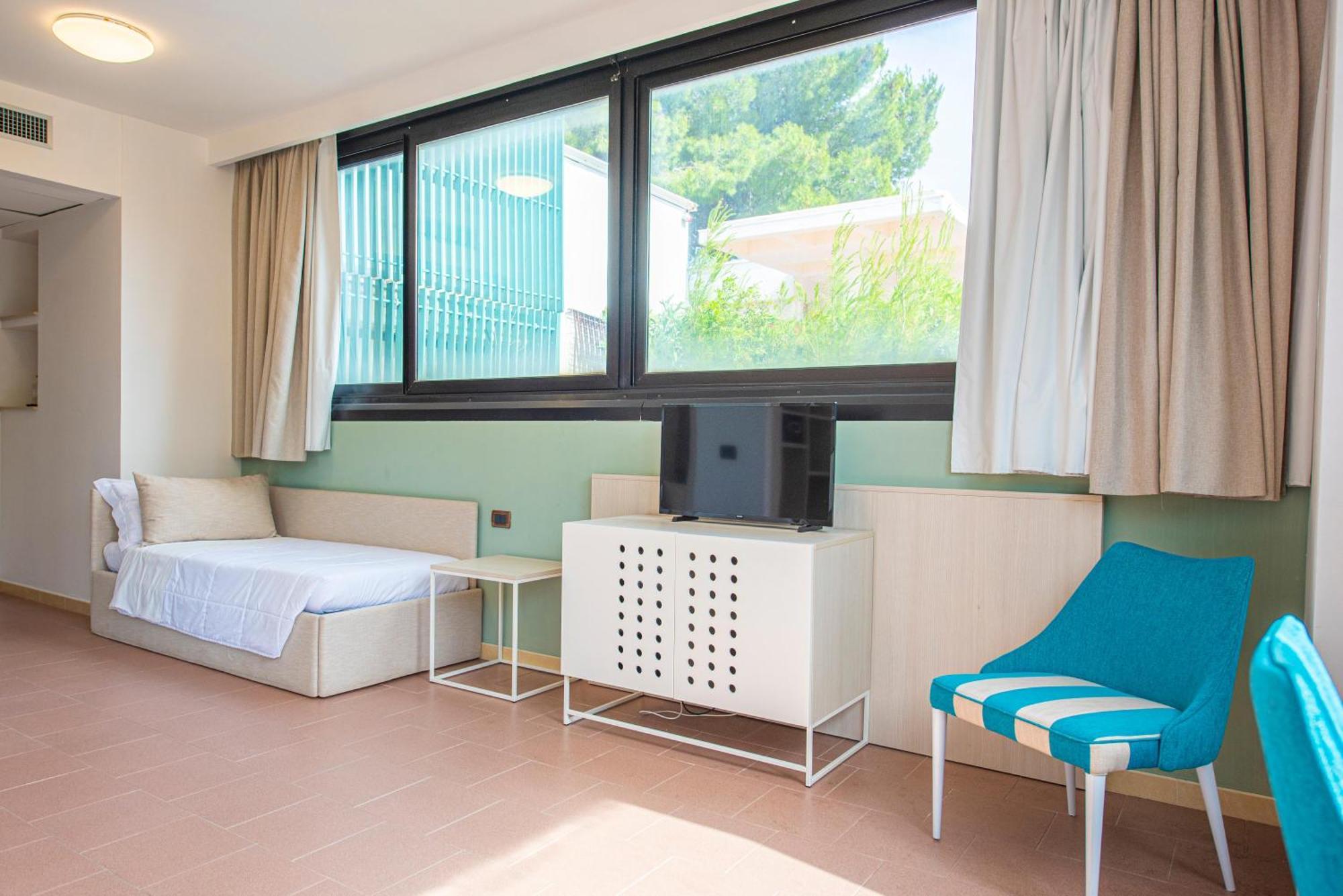 Porto Giardino - Cdshotels Monopoli Exterior photo