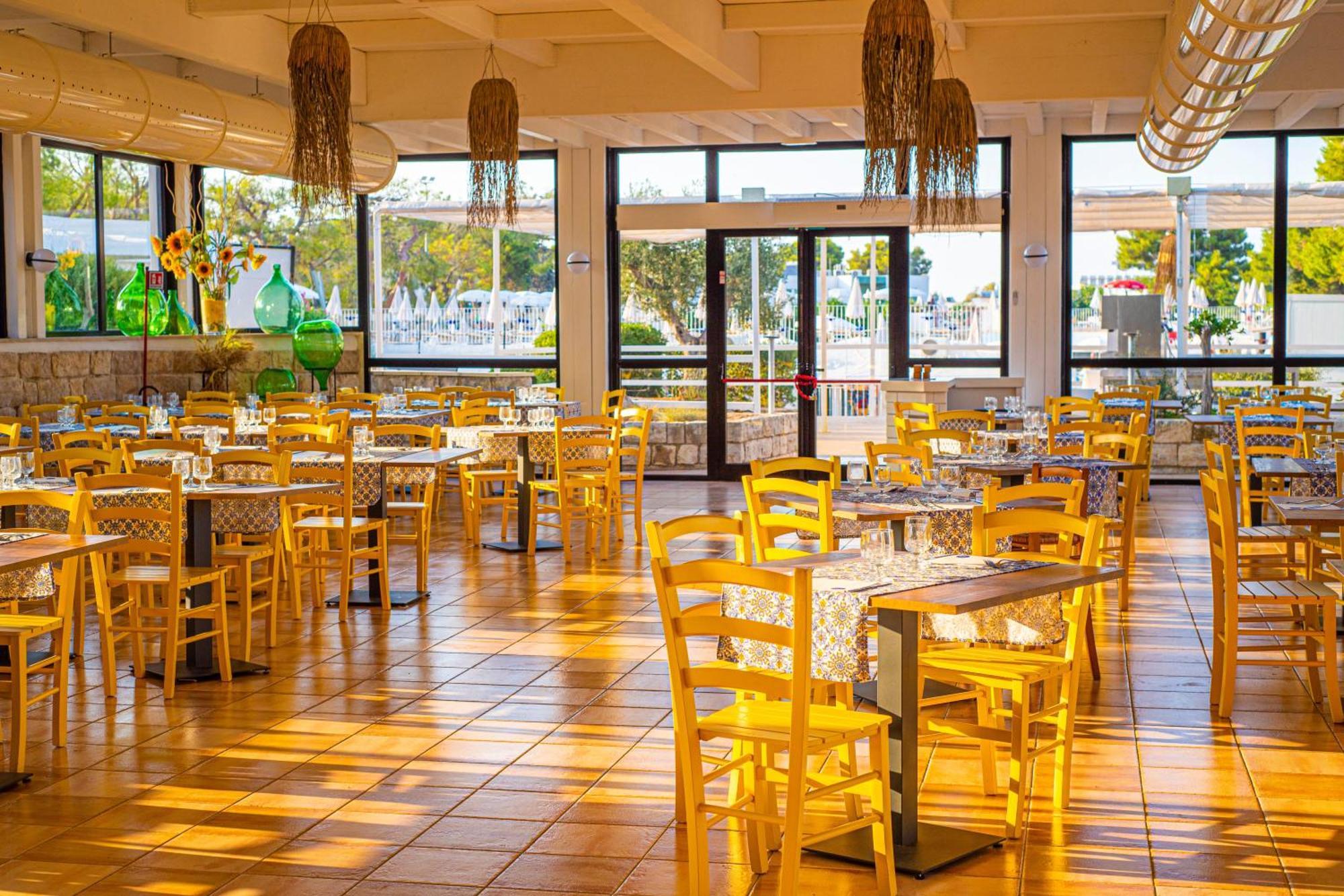 Porto Giardino - Cdshotels Monopoli Exterior photo