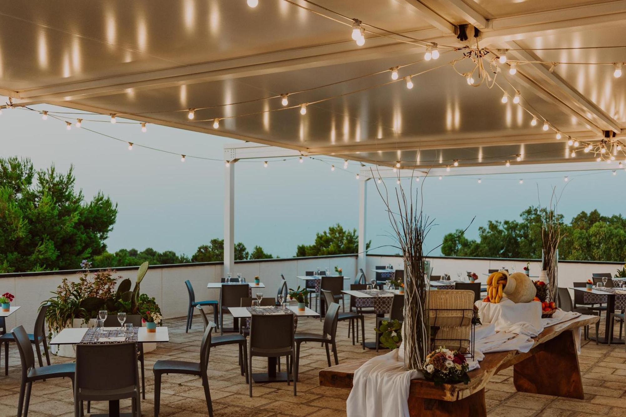 Porto Giardino - Cdshotels Monopoli Exterior photo